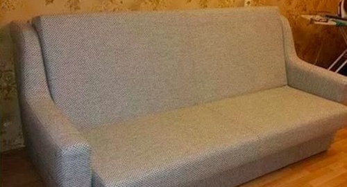 Перетяжка дивана. Новопетровское