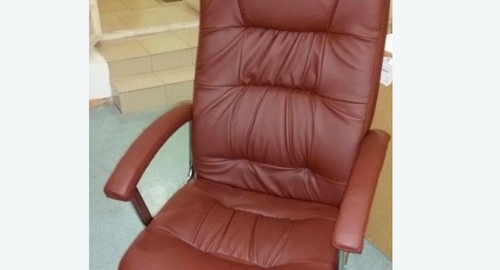 Обтяжка офисного кресла. Новопетровское